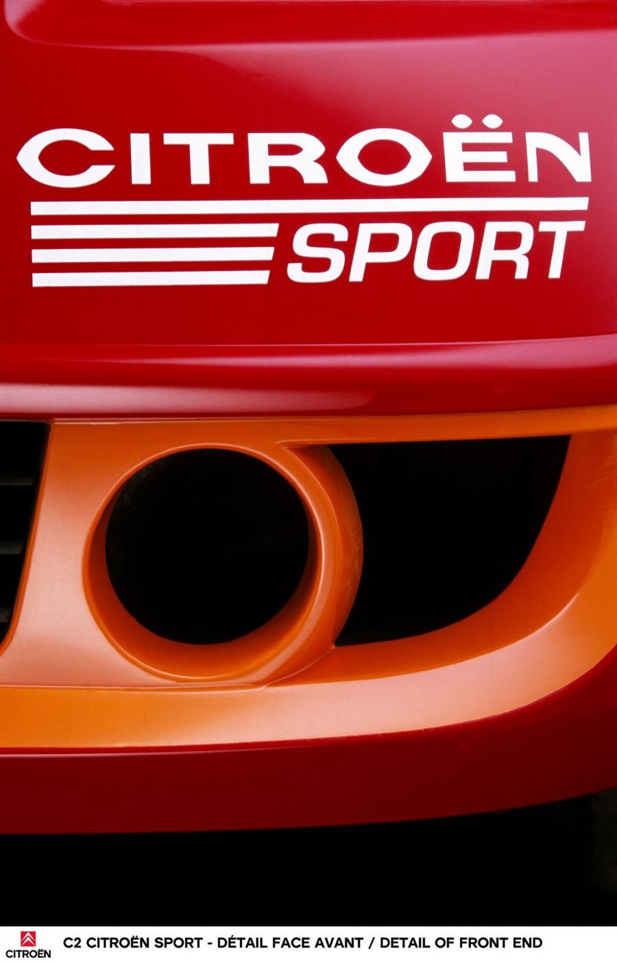  Citroen C2 Sport Concept 2003 года  (фото 19 из 45)